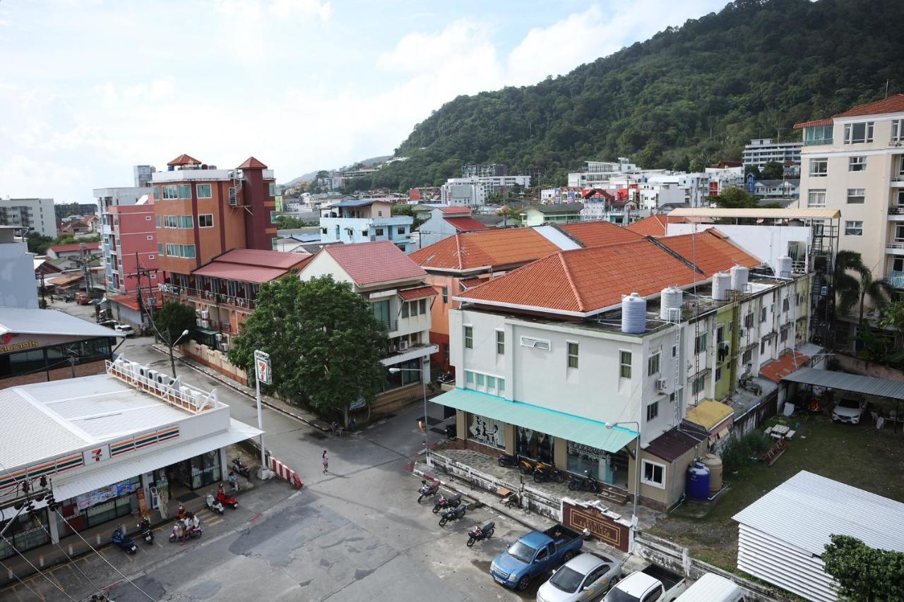 New Forest Patong Екстериор снимка